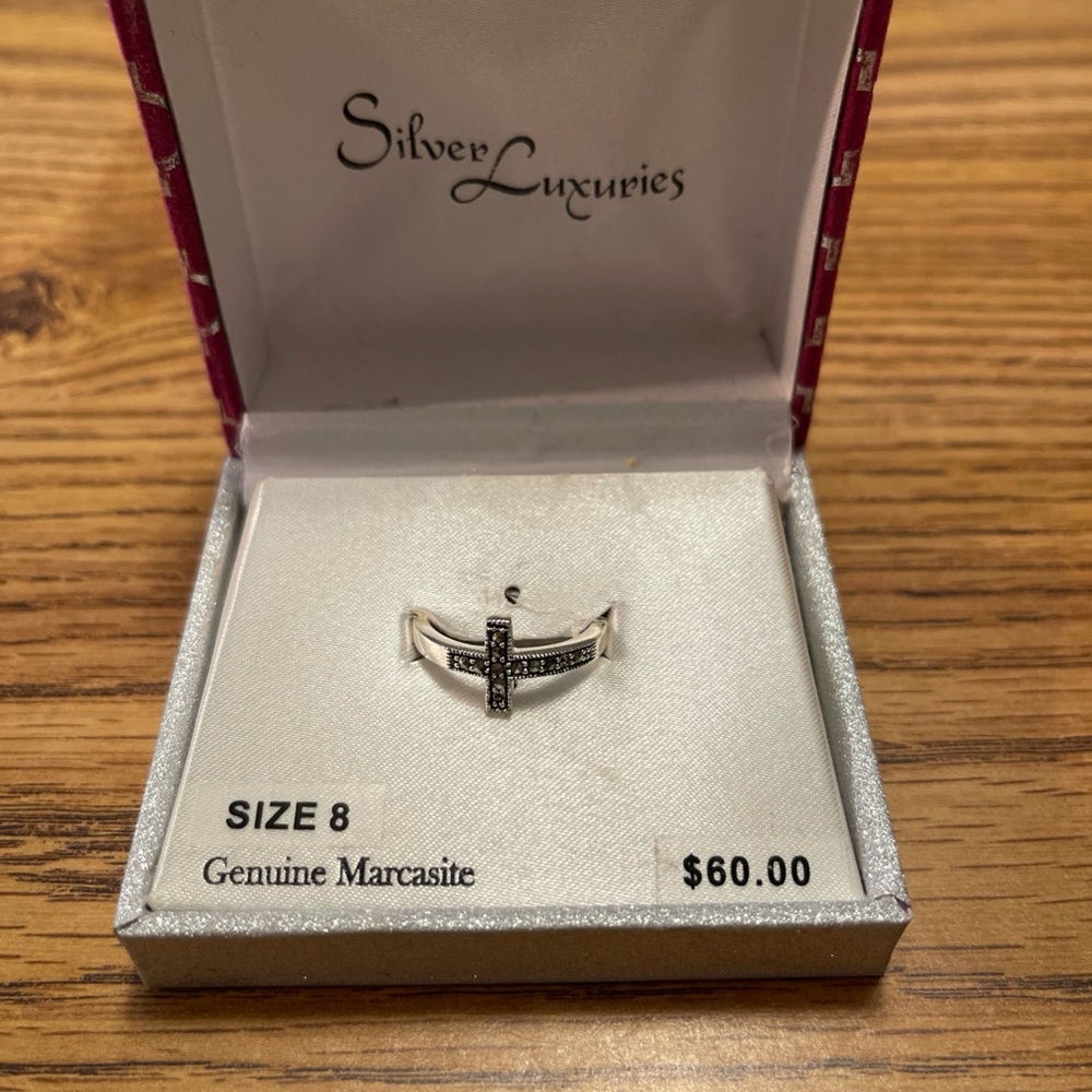 Silver Luxuries Cross Ring with Black Stones